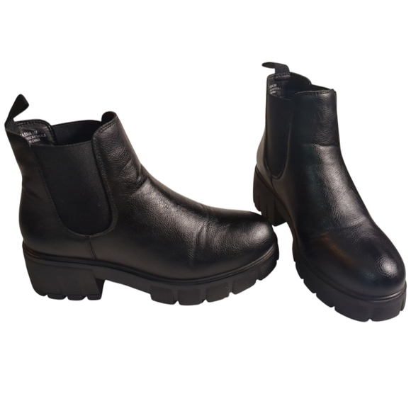 Cushionaire Black Sasha Platform Slip On Chelsea Boot w/ Memory Foam SZ 9 - Picture 4 of 6